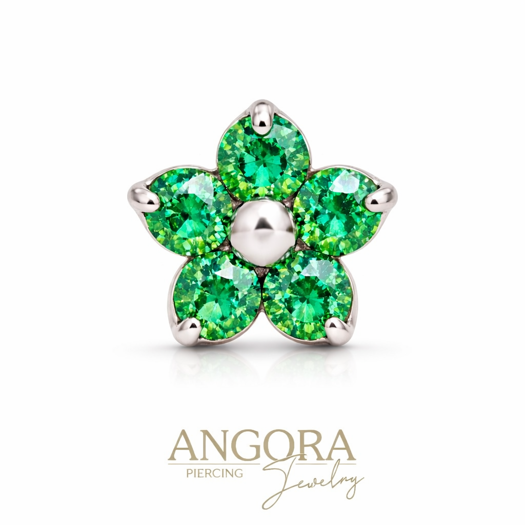 Five-petaled green flower