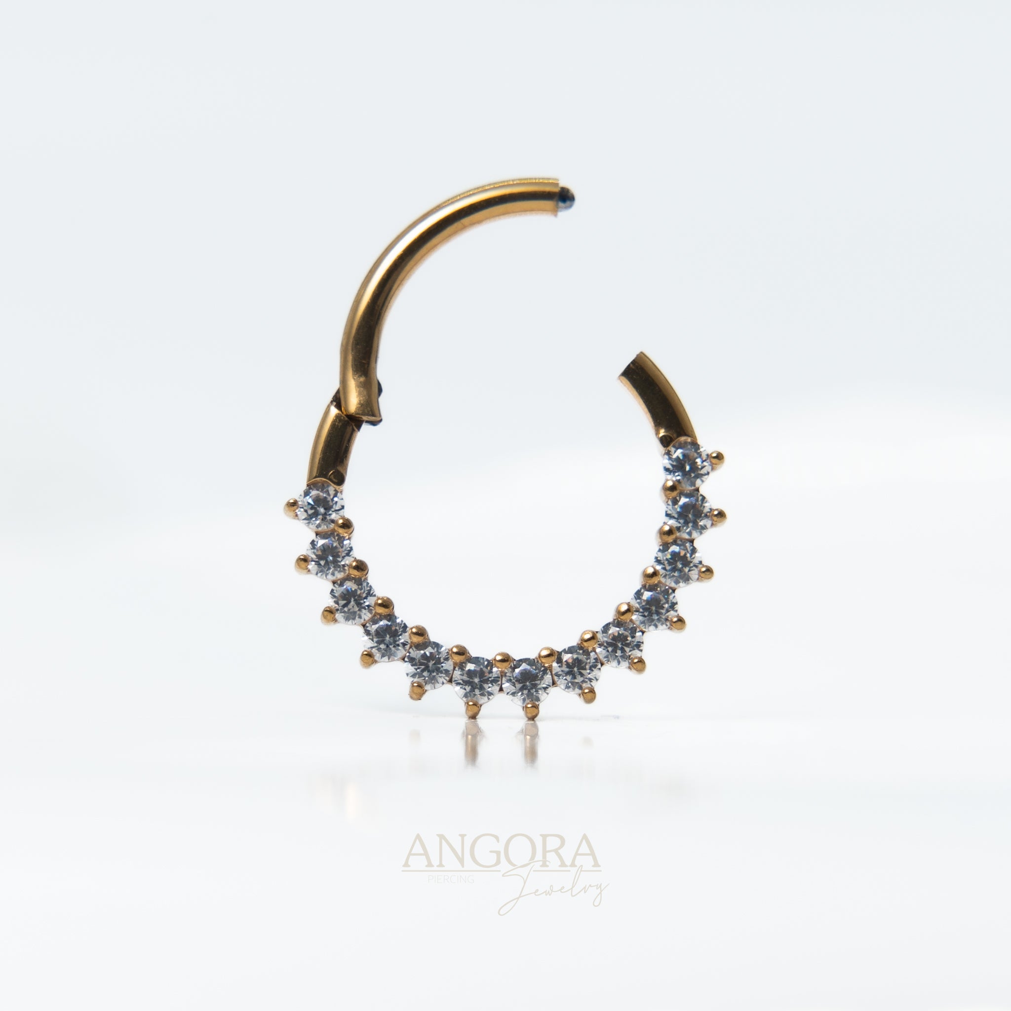 Clicker Deluxe en Pvd Titanio para Piercing de Septum, Daith