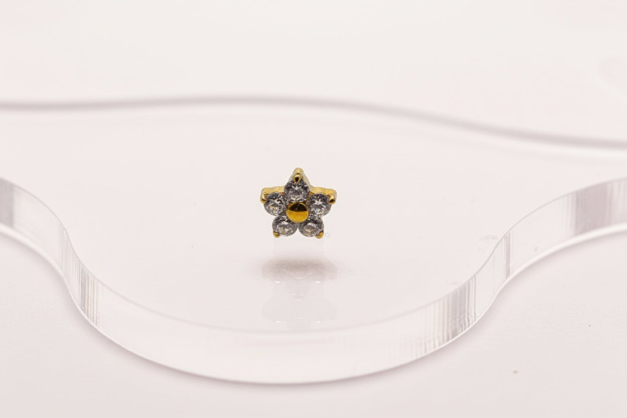 Hexaflower  zircon center titanium