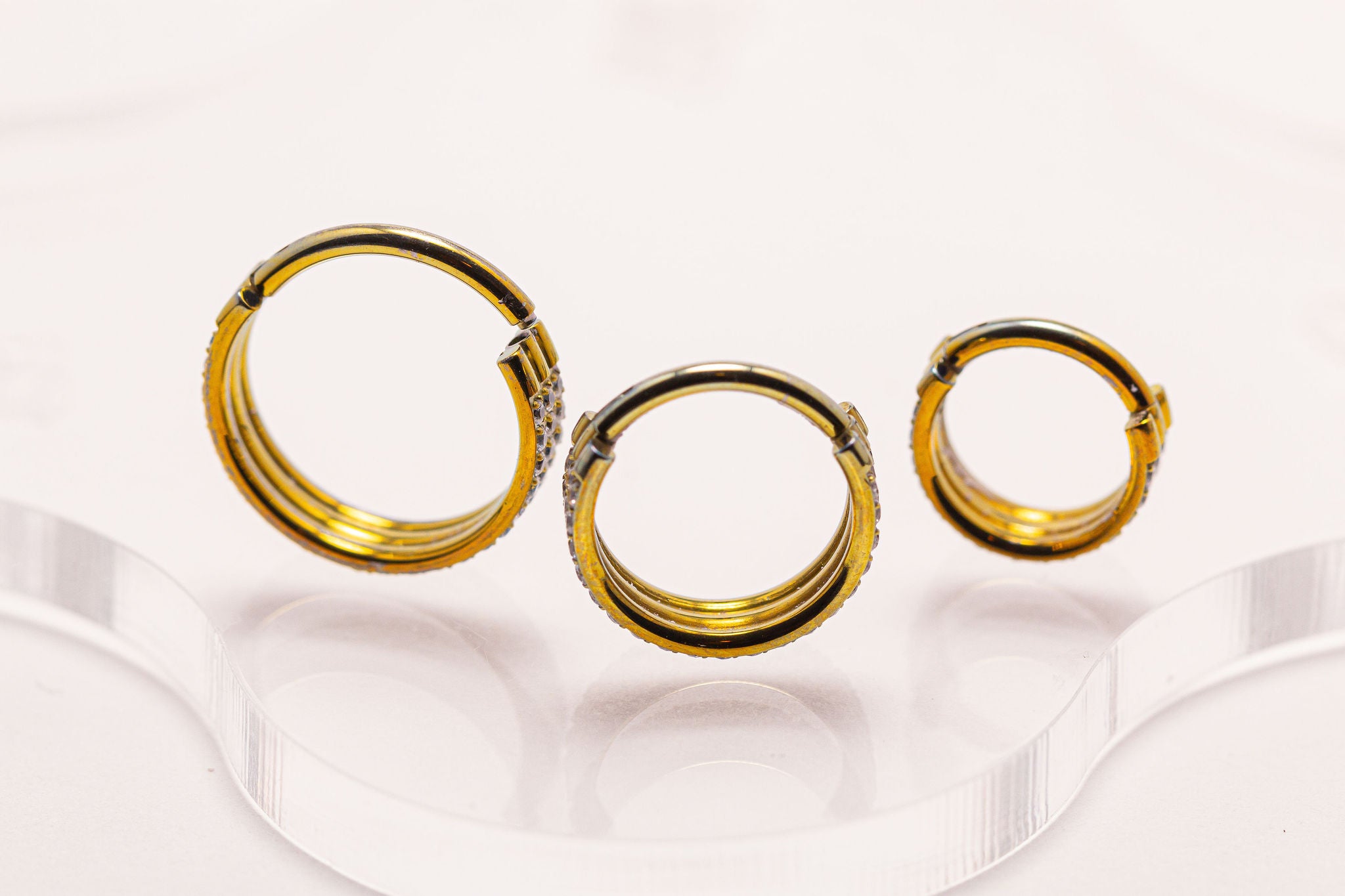 United triple multijewelry